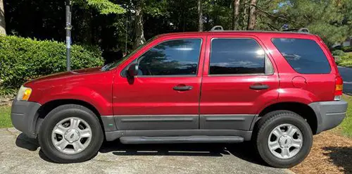 How Many Miles Can a Ford Escape Last? Are They Reliable?