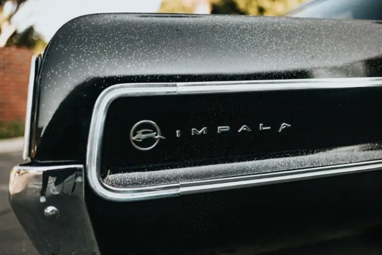 Rear End Clunking Noise When Turning Car – What Causes This?